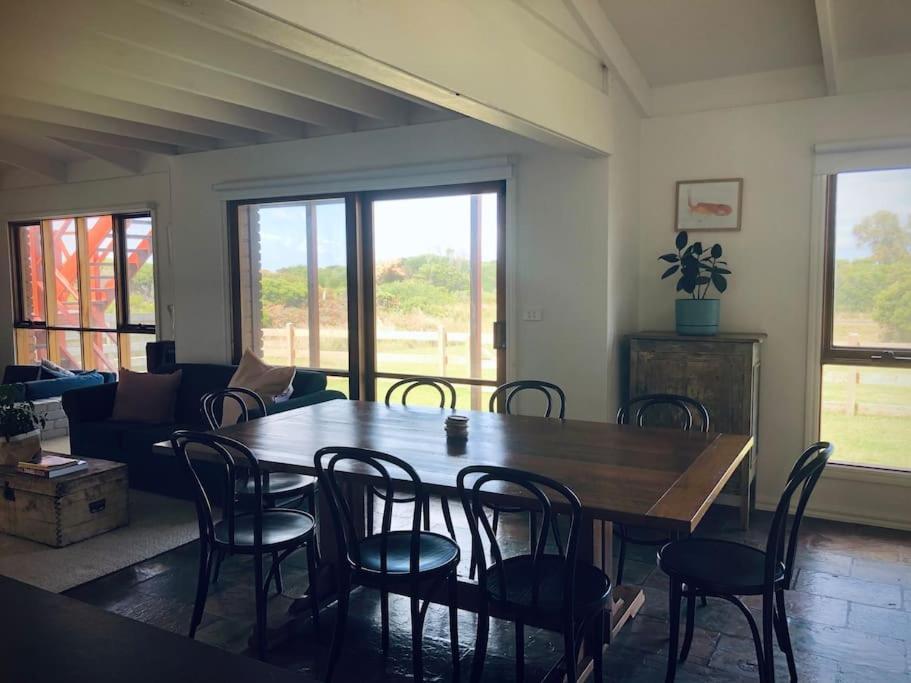 Peterborough Beach House 외부 사진